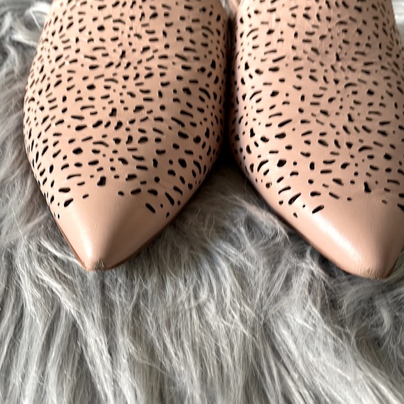 Steven by Steve Madden Pointed Toe Slip on Mule - Picture 7 of 7